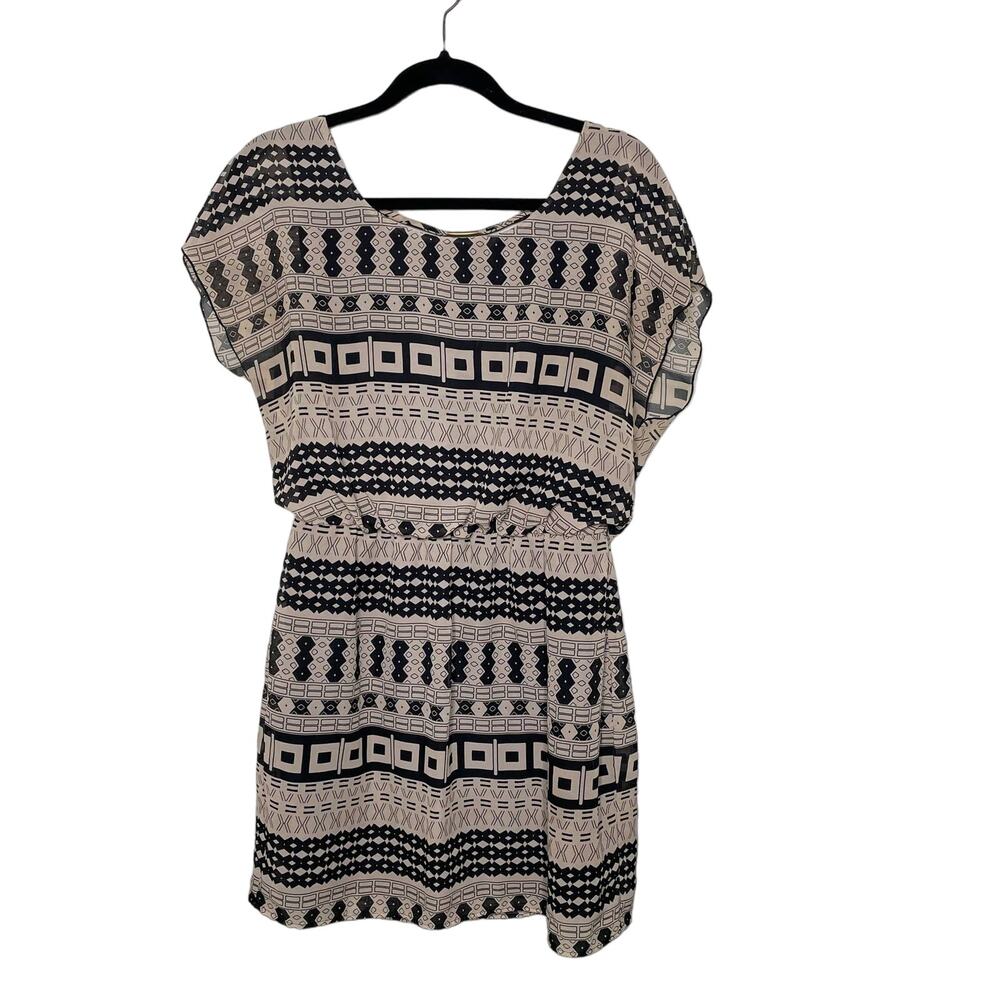 City Triangles‎ Dress Chiffon Geometric Pattern Tan Black Aztec Boho Mini L